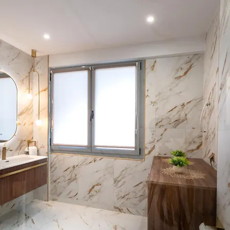 Lemair Luxury Apartmán *